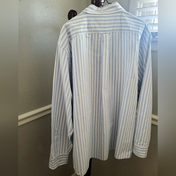 Lands' End Men's Light Blue and White Striped Shirt, 100% Cotton, Like New! - Picture 2 of 2